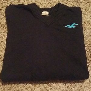 Black hollister sweater